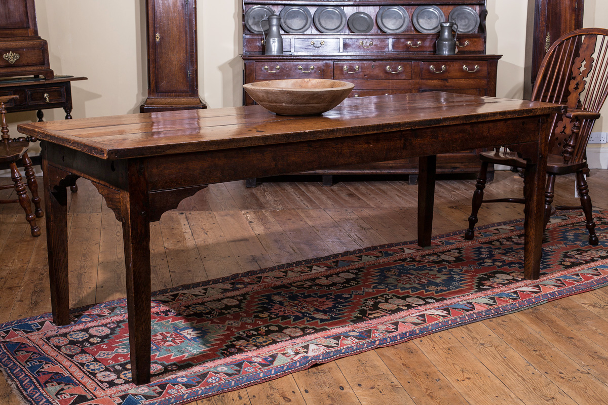 Table-&-Sideboards-39.jpg